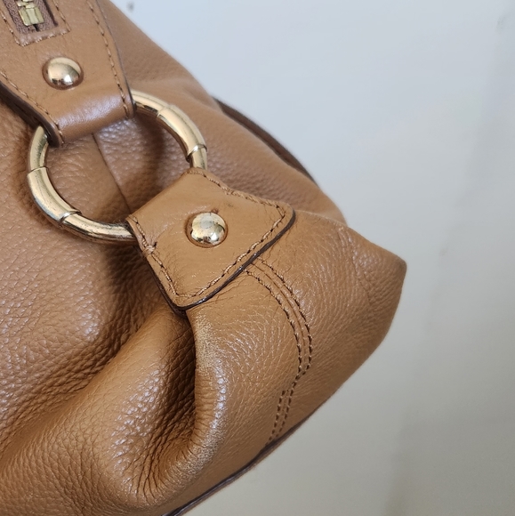 Michael Kors Fulton Large LeatherSatchel - Peanut Color - Picture 7 of 9